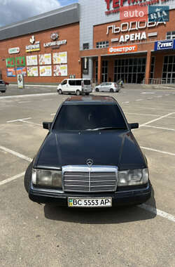 Седан Mercedes-Benz E-Class 1989 в 