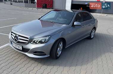 Седан Mercedes-Benz E-Class 2014 в Киеве