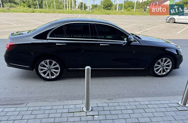 Седан Mercedes-Benz E-Class 2018 в 