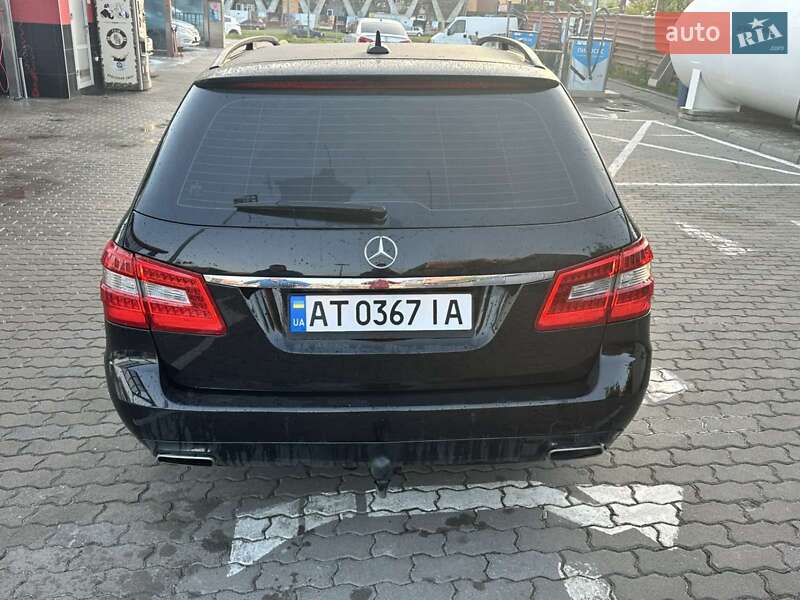 Универсал Mercedes-Benz E-Class 2011 в Львове