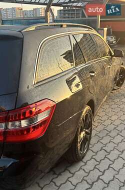 Универсал Mercedes-Benz E-Class 2011 в Львове
