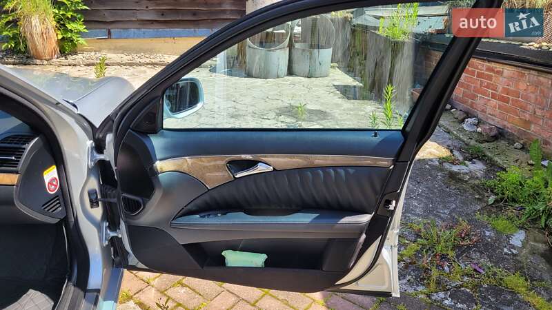 Универсал Mercedes-Benz E-Class 2008 в Львове фото 23 Универсал Mercedes-Benz E-Class 2008 в Львове