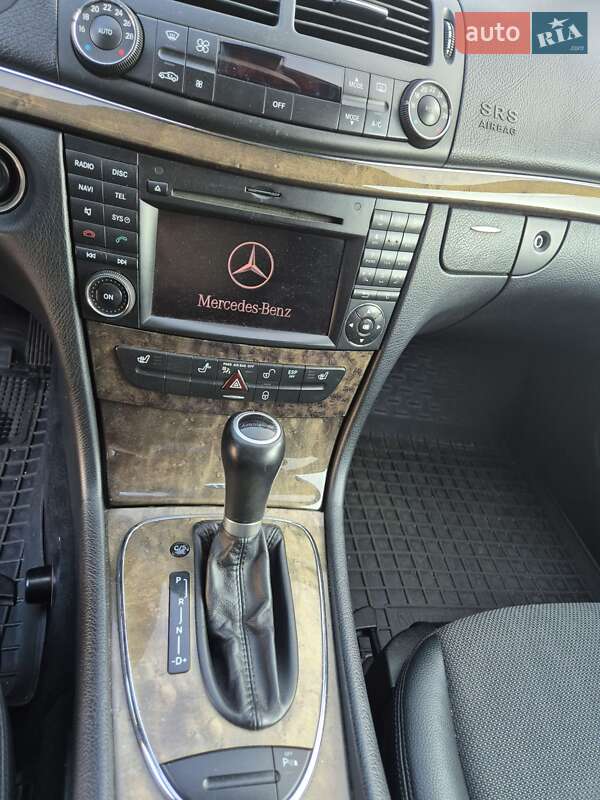 Седан Mercedes-Benz E-Class 2007 в Києві
