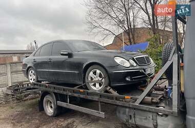 Седан Mercedes-Benz E-Class 2003 в Киеве