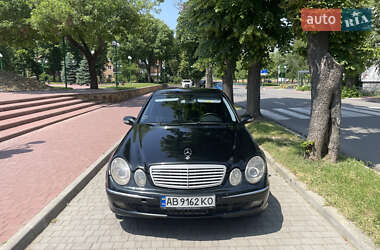 Седан Mercedes-Benz E-Class 2003 в Могилев-Подольске