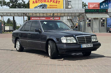 Седан Mercedes-Benz E-Class 1994 в Киеве