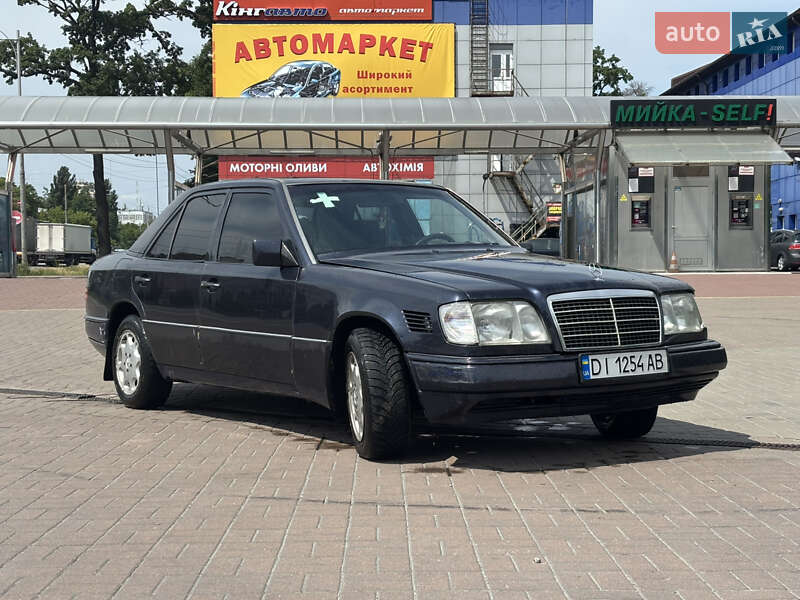 Седан Mercedes-Benz E-Class 1994 в 