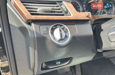 Седан Mercedes-Benz E-Class 2012 в 