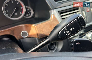 Седан Mercedes-Benz E-Class 2012 в 