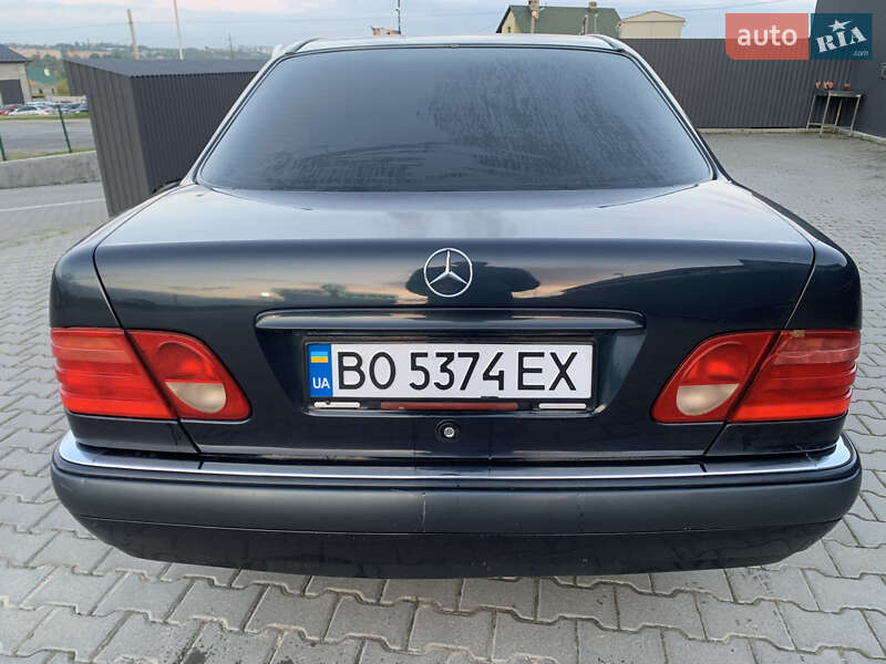 Седан Mercedes-Benz E-Class 1997 в Каменец-Подольском