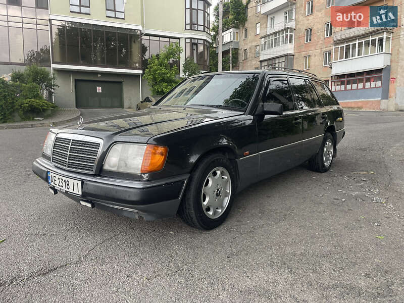 Mercedes-Benz E-Class 1994