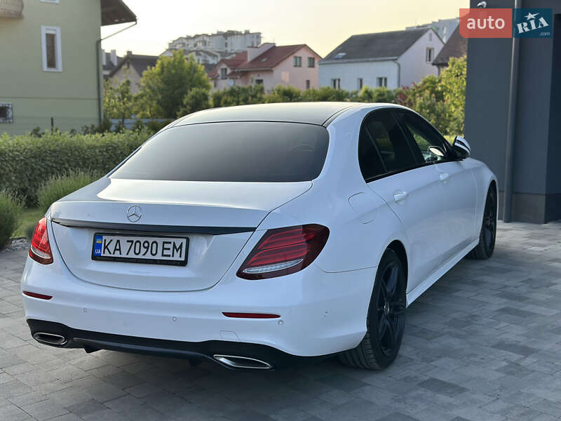 Седан Mercedes-Benz E-Class 2018 в Львові фото 15 Седан Mercedes-Benz E-Class 2018 в Львові