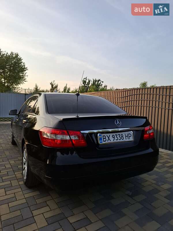 Седан Mercedes-Benz E-Class 2011 в Изяславе фото 24 Седан Mercedes-Benz E-Class 2011 в Изяславе