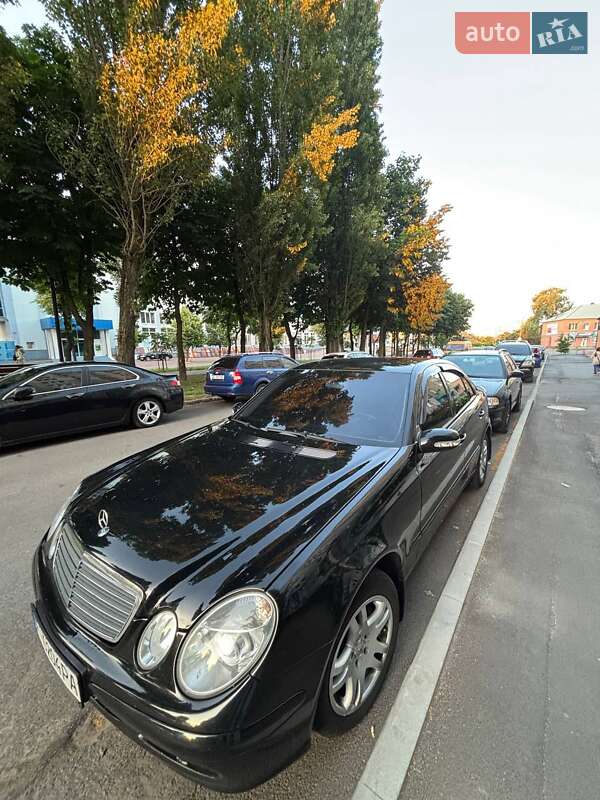 Седан Mercedes-Benz E-Class 2005 в Белой Церкви