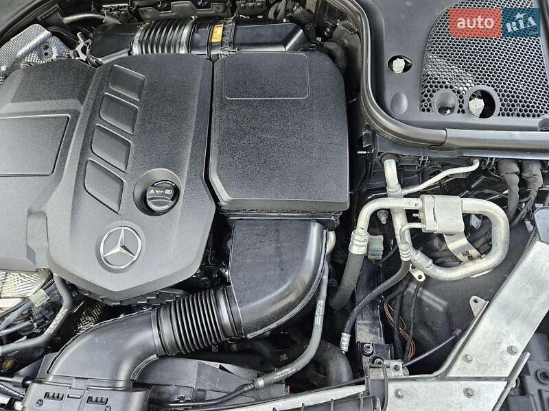 Седан Mercedes-Benz E-Class 2017 в Львові