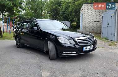 Універсал Mercedes-Benz E-Class 2011 в 