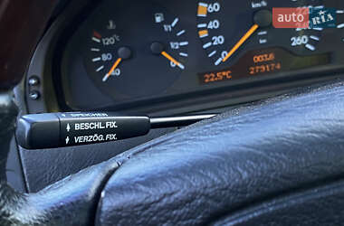 Седан Mercedes-Benz E-Class 1995 в 