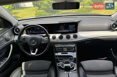 Седан Mercedes-Benz E-Class 2016 в 