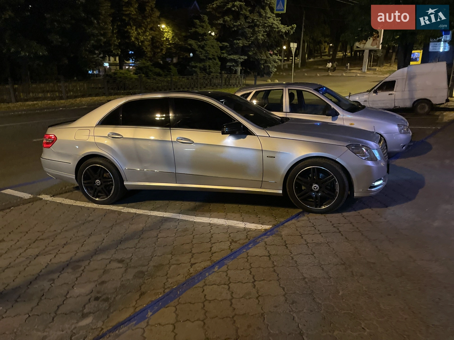 2012 Mercedes-Benz E-klasse - мініатюра 29
