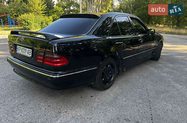 Седан Mercedes-Benz E-Class 1999 в 