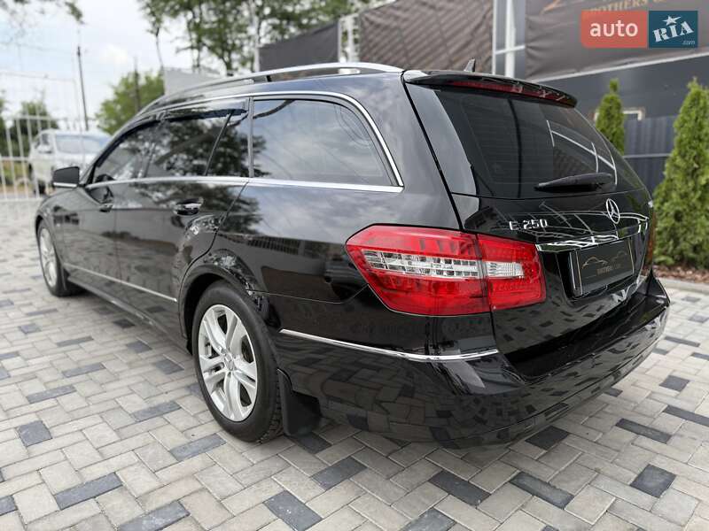 Универсал Mercedes-Benz E-Class 2010 в Одессе