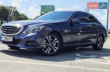 Седан Mercedes-Benz E-Class 2015 в 