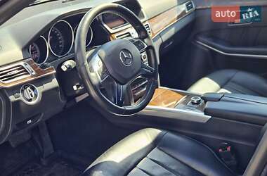 Седан Mercedes-Benz E-Class 2015 в 