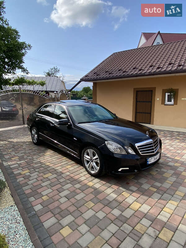 Mercedes-Benz E-Class 2009