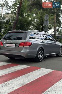 Універсал Mercedes-Benz E-Class 2013 в 