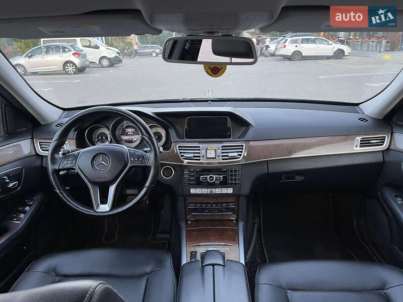 Седан Mercedes-Benz E-Class 2013 в Луцьку