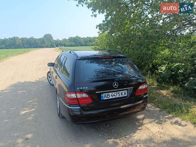 Універсал Mercedes-Benz E-Class 2003 в Брацлаві фото 3 Універсал Mercedes-Benz E-Class 2003 в Брацлаві