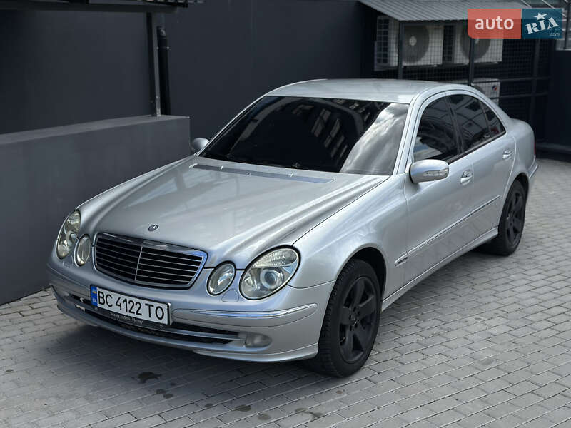 Mercedes-Benz E-Class 2004