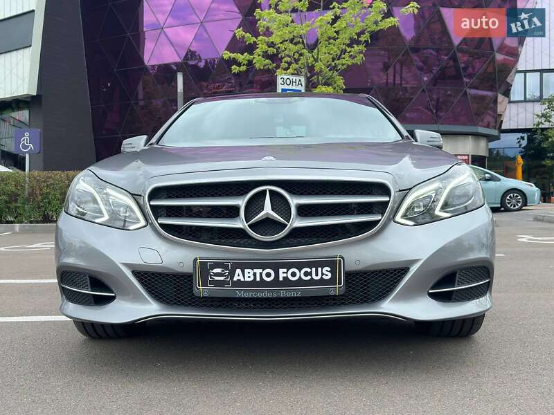 Седан Mercedes-Benz E-Class 2014 в Киеве