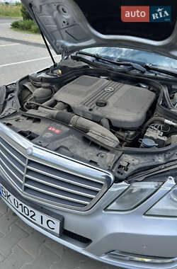 Седан Mercedes-Benz E-Class 2013 в 