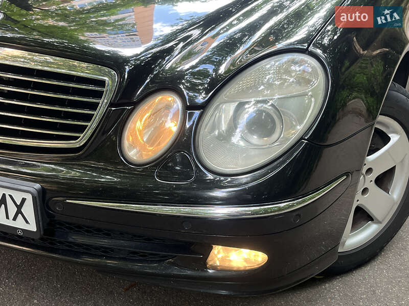 Седан Mercedes-Benz E-Class 2005 в Киеве