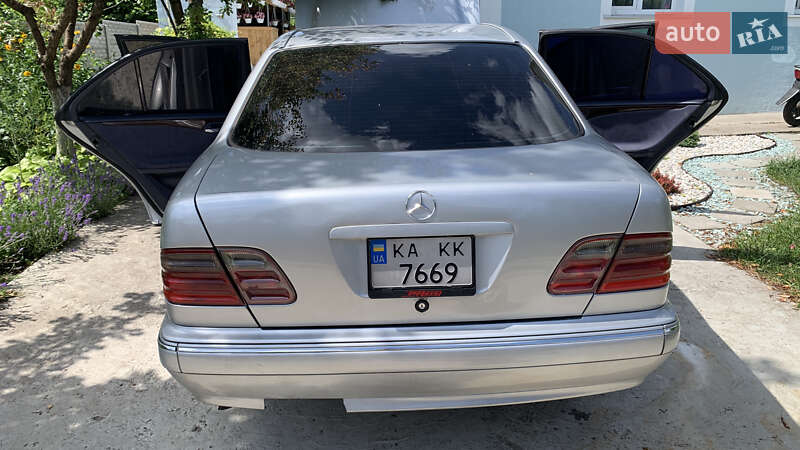 Седан Mercedes-Benz E-Class 1999 в Белой Церкви