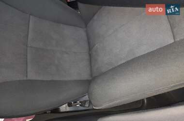 Седан Mercedes-Benz E-Class 2001 в 