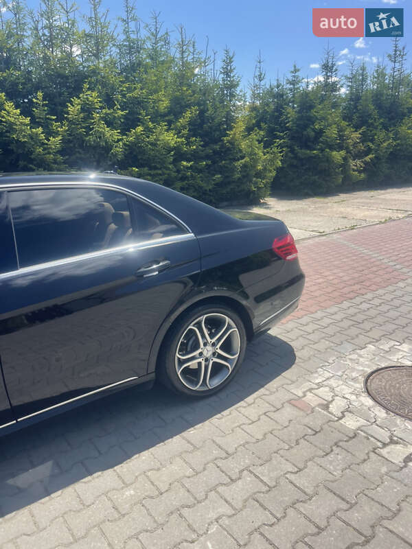 Седан Mercedes-Benz E-Class 2013 в Шепетівці