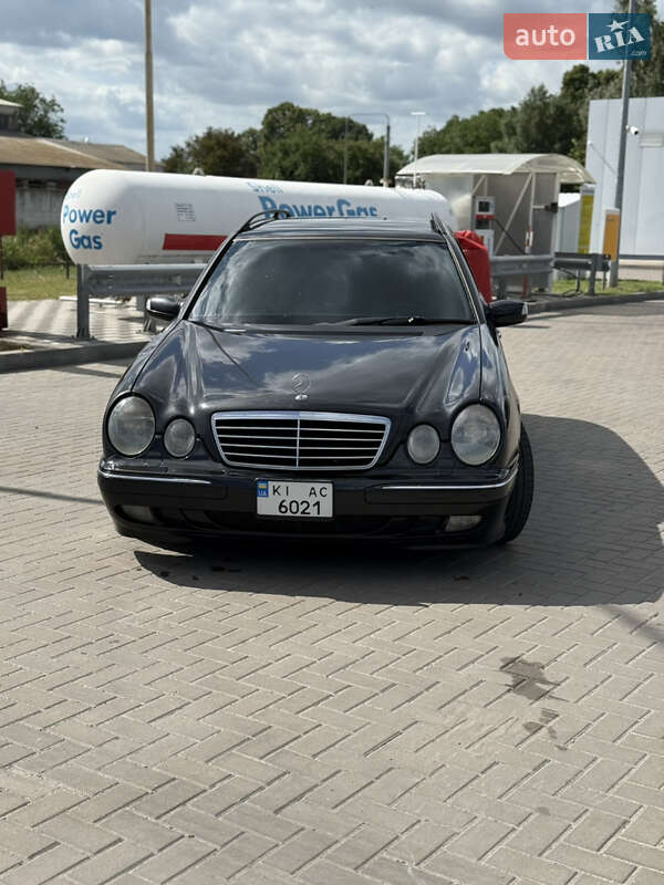 Універсал Mercedes-Benz E-Class 2002 в Гребінках