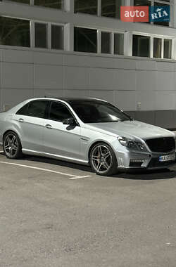 Седан Mercedes-Benz E-Class 2012 в Одесі