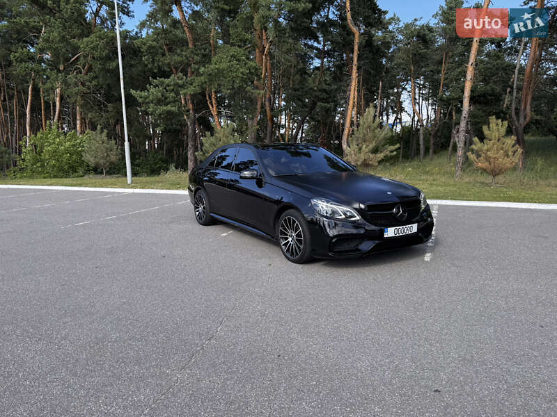 Седан Mercedes-Benz E-Class 2014 в Киеве