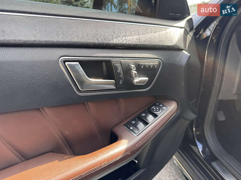 Седан Mercedes-Benz E-Class 2014 в Киеве