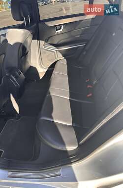Седан Mercedes-Benz E-Class 2015 в 