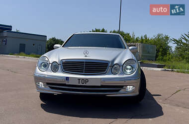 Седан Mercedes-Benz E-Class 2004 в 