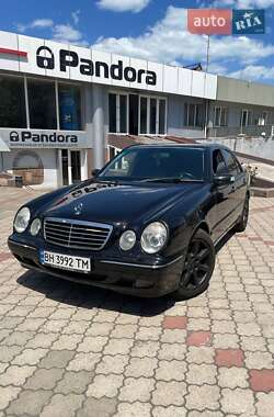 Седан Mercedes-Benz E-Class 2001 в Одесі