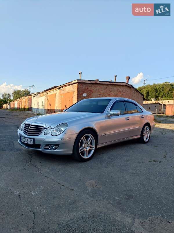 Седан Mercedes-Benz E-Class 2006 в Харькове