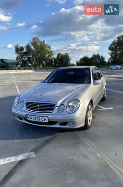 Седан Mercedes-Benz E-Class 2002 в 