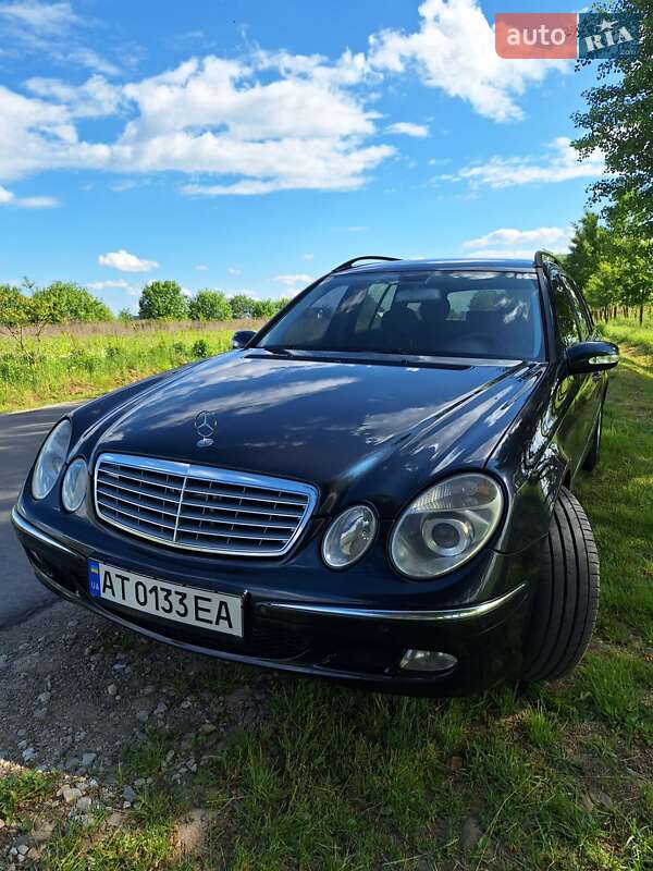 Універсал Mercedes-Benz E-Class 2003 в 
