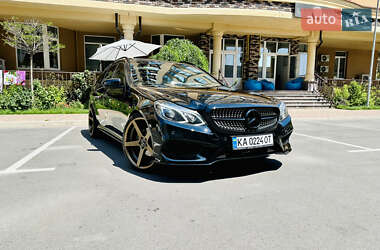 Універсал Mercedes-Benz E-Class 2015 в 