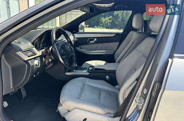 Седан Mercedes-Benz E-Class 2009 в 